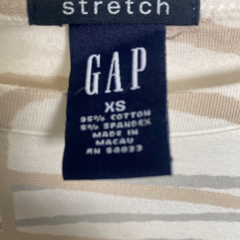 Vintage Y2K GAP White Abstract Pirnt Long sleeve basic top XS - Picture 3 of 5
